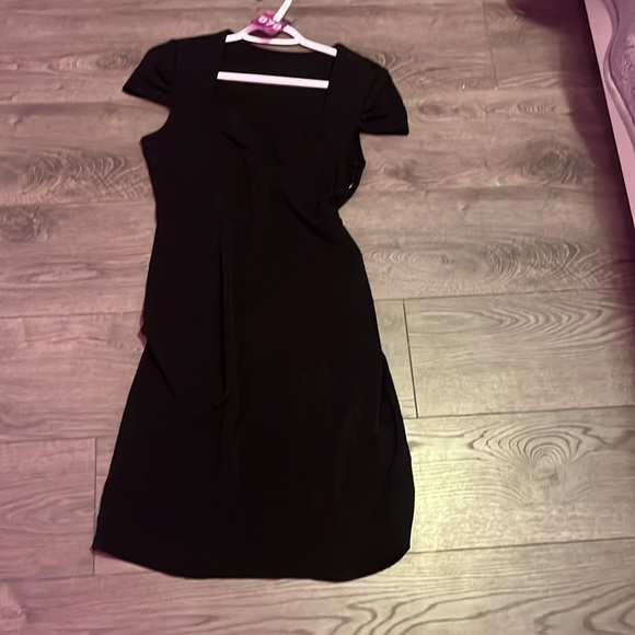 ☀️Vintage black classic black dress with side zipper and cap sleeves - Picture 1 of 1